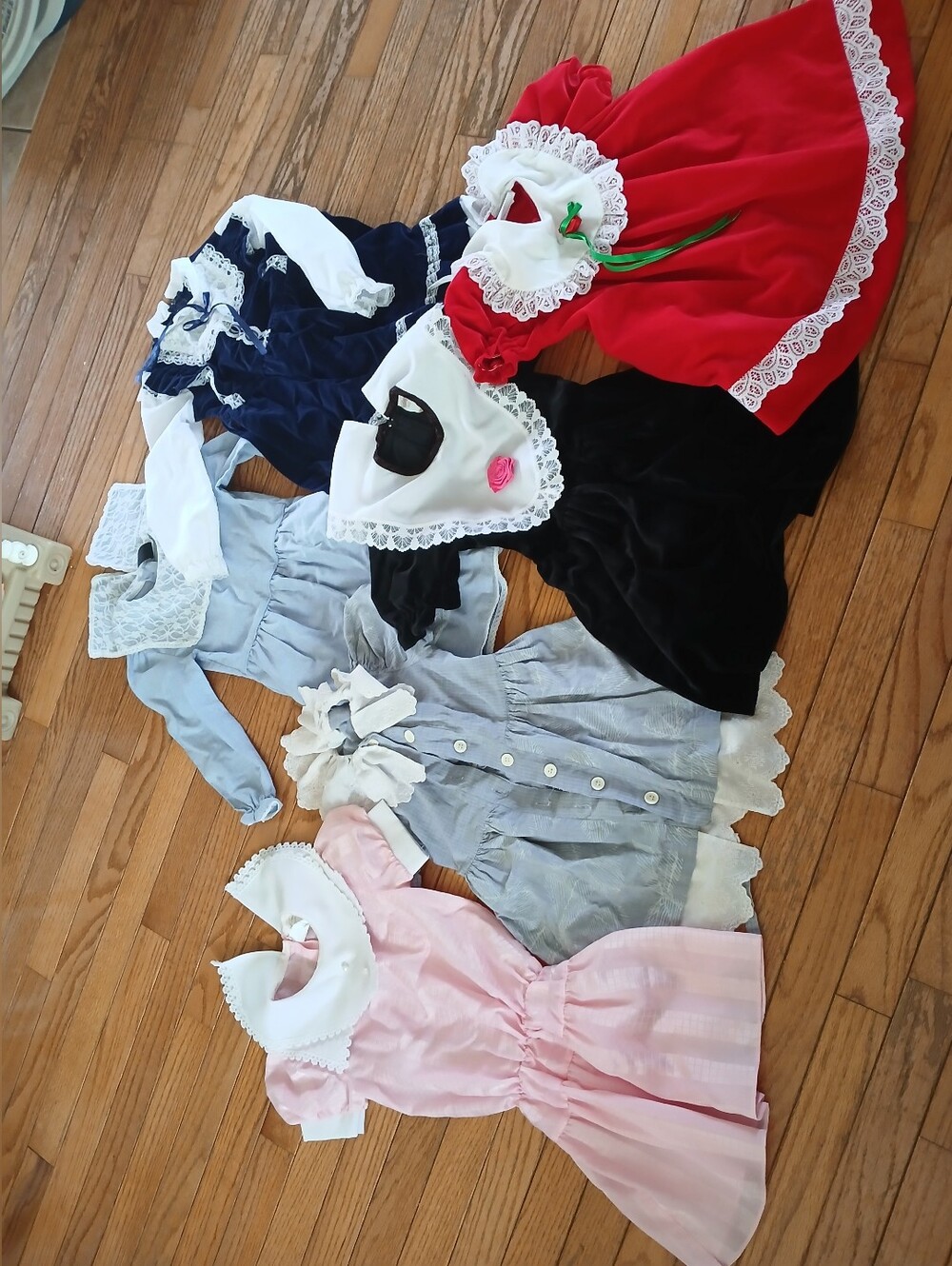 Vintage Girls Dresses Size 4-6